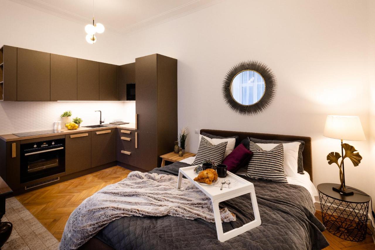 Brivibas House Design Apartments In City Center 리가 외부 사진