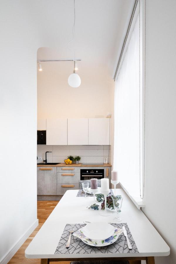 Brivibas House Design Apartments In City Center 리가 외부 사진
