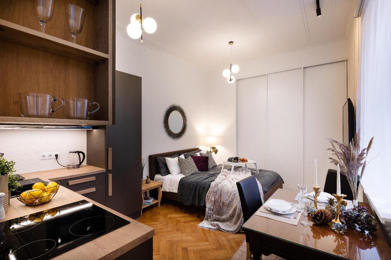 Brivibas House Design Apartments In City Center 리가 외부 사진