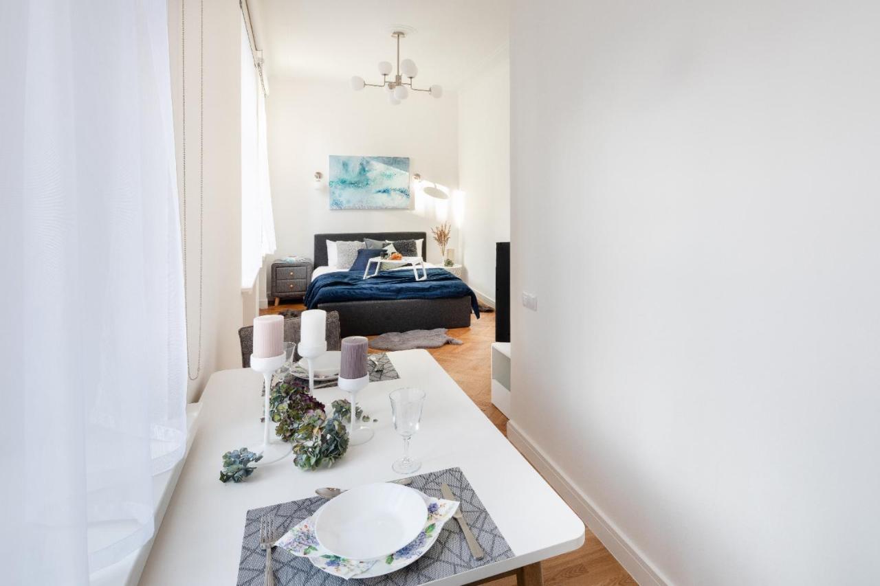 Brivibas House Design Apartments In City Center 리가 외부 사진