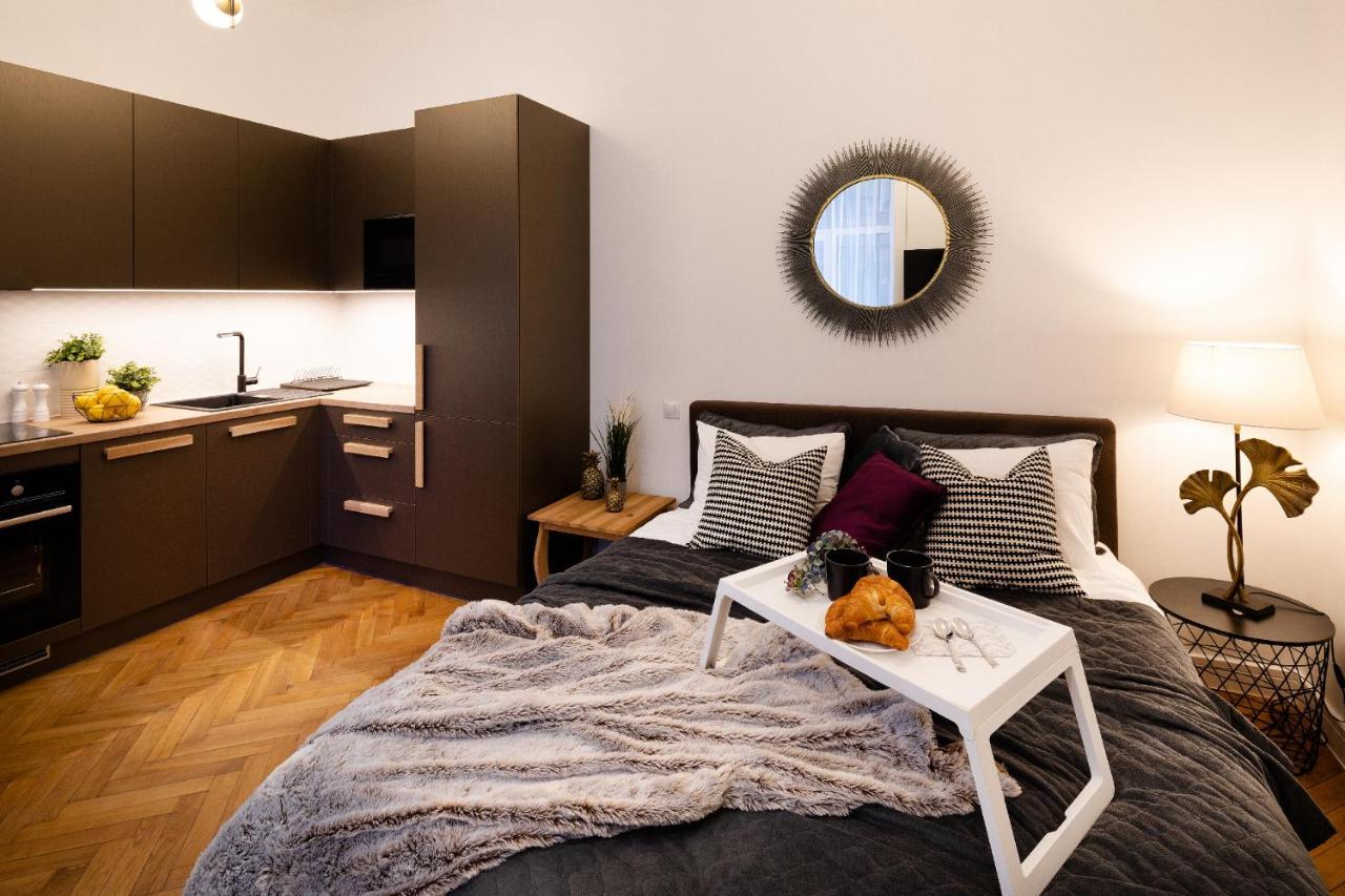 Brivibas House Design Apartments In City Center 리가 외부 사진