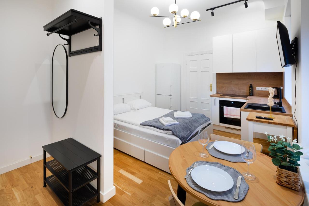 Brivibas House Design Apartments In City Center 리가 외부 사진
